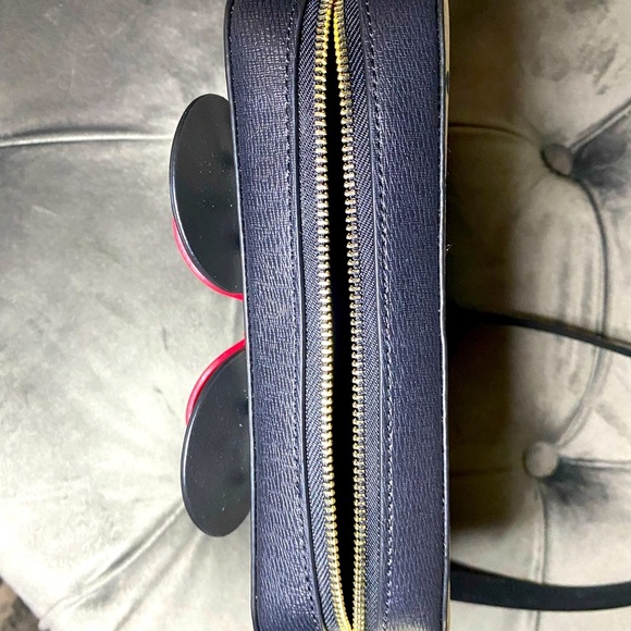 NWT Kate Spade X Disney Minnie Mouse Polka Dot Crossbody Camera Bag - Picture 7 of 9